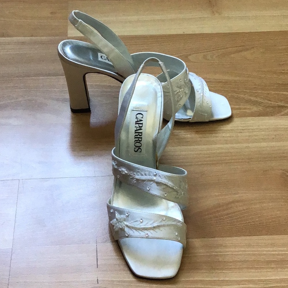 Caparros Sandals - Picture 2 of 7